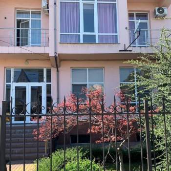 Продается Многокомнатная квартира, 150 м²