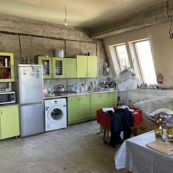 Продается Многокомнатная квартира, 150 м²