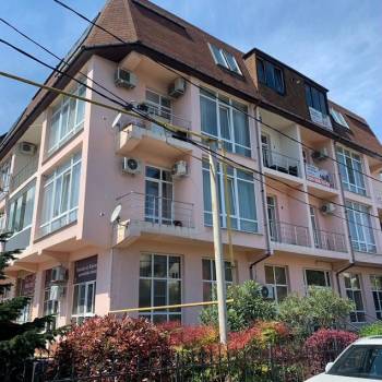 Продается Многокомнатная квартира, 150 м²