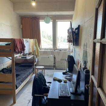 Продается Многокомнатная квартира, 150 м²