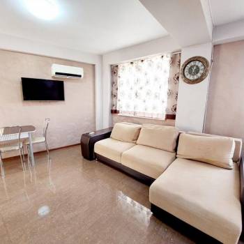 Сдается 2-х комнатная квартира, 75 м²