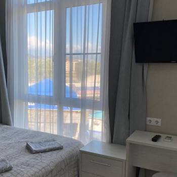 Продается 1-комнатная квартира, 24,7 м²