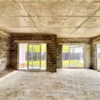 Продается Дом, 180 м²