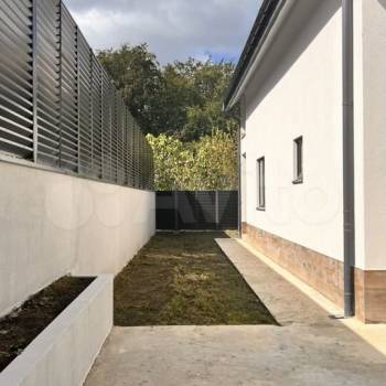 Продается Дом, 180 м²