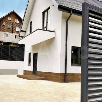 Продается Дом, 180 м²