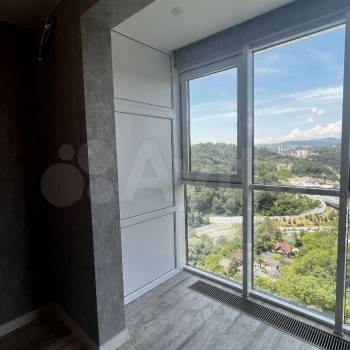 Продается 1-комнатная квартира, 256 м²