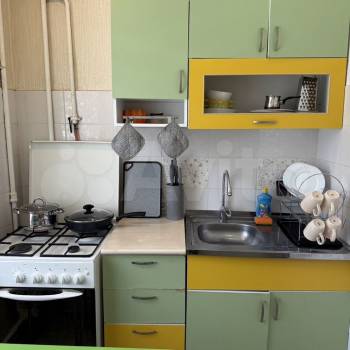 Продается 1-комнатная квартира, 27,6 м²