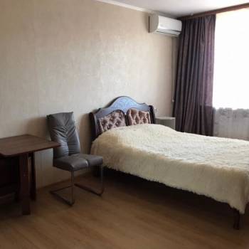 Продается 1-комнатная квартира, 35 м²