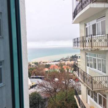 Продается 1-комнатная квартира, 32 м²