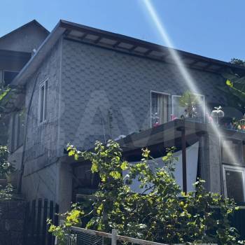 Продается Дом, 200 м²