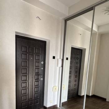 Продается 1-комнатная квартира, 40 м²