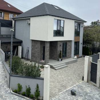 Продается Дом, 205 м²