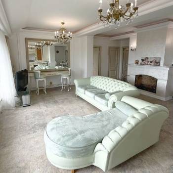 Продается 3-х комнатная квартира, 117,1 м²