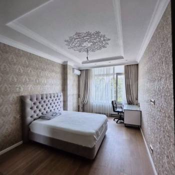 Продается Дом, 253 м²