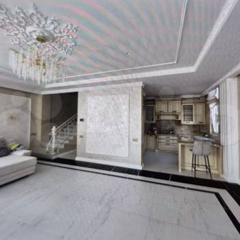 Продается Дом, 253 м²