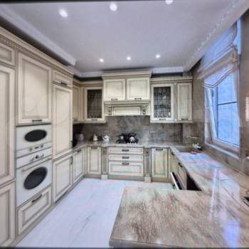 Продается Дом, 253 м²