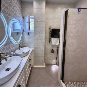 Продается Дом, 253 м²