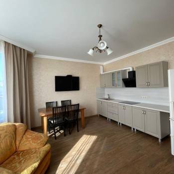 Сдается 1-комнатная квартира, 50 м²