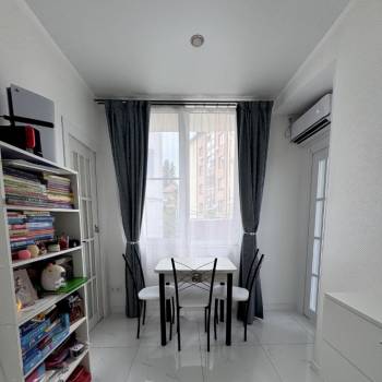 Продается 3-х комнатная квартира, 37 м²