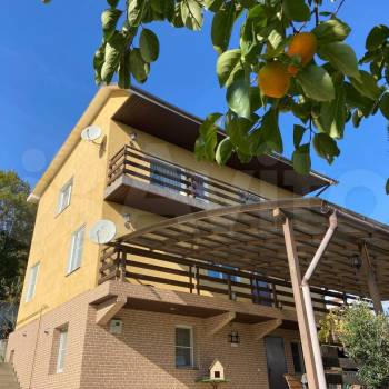 Продается Дом, 180 м²