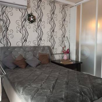 Продается 1-комнатная квартира, 33 м²