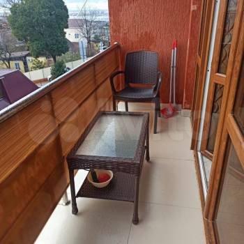 Продается 1-комнатная квартира, 33 м²