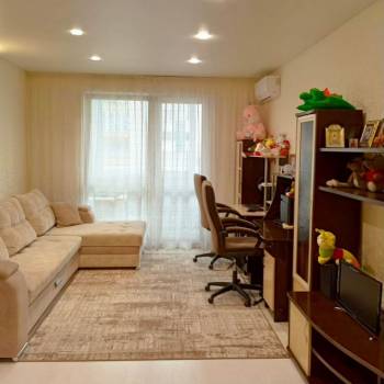 Продается 2-х комнатная квартира, 65,4 м²