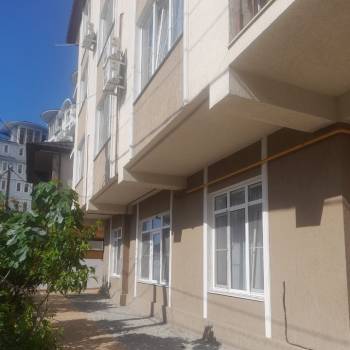 Продается Многокомнатная квартира, 130 м²