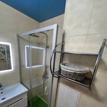 Продается 1-комнатная квартира, 32 м²