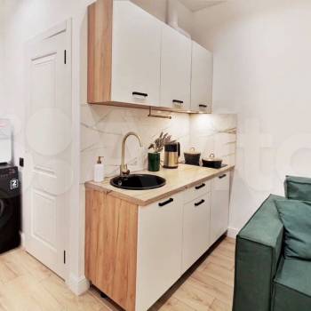 Продается 1-комнатная квартира, 17,9 м²
