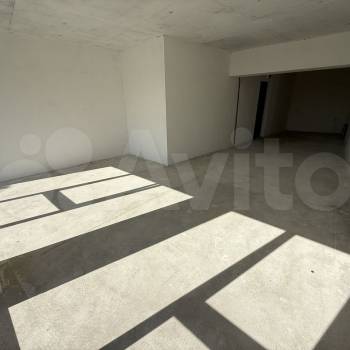 Продается 1-комнатная квартира, 42 м²