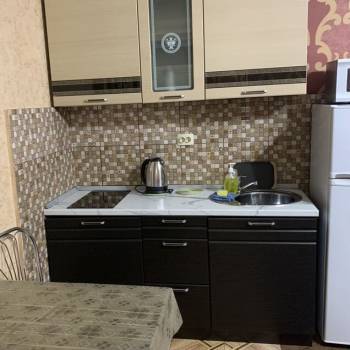 Сдается 1-комнатная квартира, 50 м²