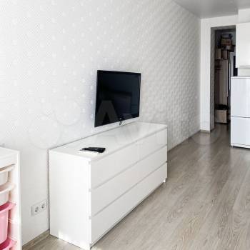 Продается 1-комнатная квартира, 30 м²