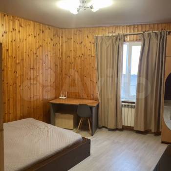 Сдается 1-комнатная квартира, 47 м²