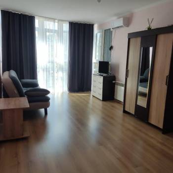 Продается 1-комнатная квартира, 38,6 м²