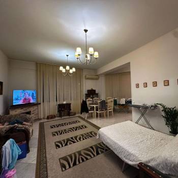 Продается 3-х комнатная квартира, 162,8 м²