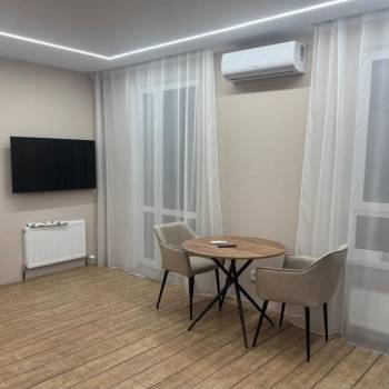 Продается 1-комнатная квартира, 35 м²