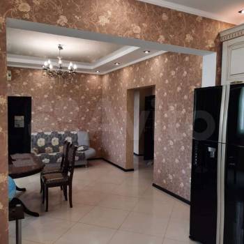 Сдается Многокомнатная квартира, 100 м²