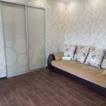 Сдается Многокомнатная квартира, 100 м²