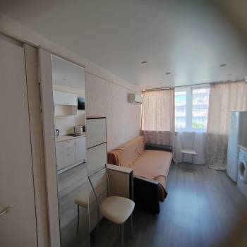 Продается 1-комнатная квартира, 15 м²