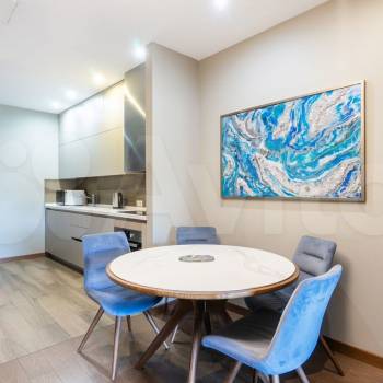 Сдается 2-х комнатная квартира, 110 м²