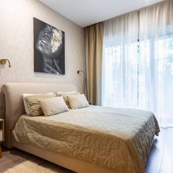 Продается 1-комнатная квартира, 50 м²