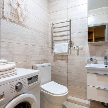 Продается 1-комнатная квартира, 50 м²