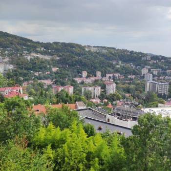 Продается 1-комнатная квартира, 49,3 м²