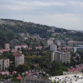 Продается 1-комнатная квартира, 49,3 м²