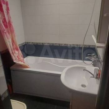 Продается Многокомнатная квартира, 84 м²