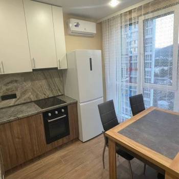 Продается 1-комнатная квартира, 36,8 м²