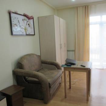 Продается 1-комнатная квартира, 37 м²
