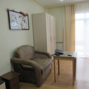 Продается 1-комнатная квартира, 37 м²