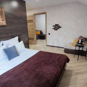 Сдается 1-комнатная квартира, 42 м²